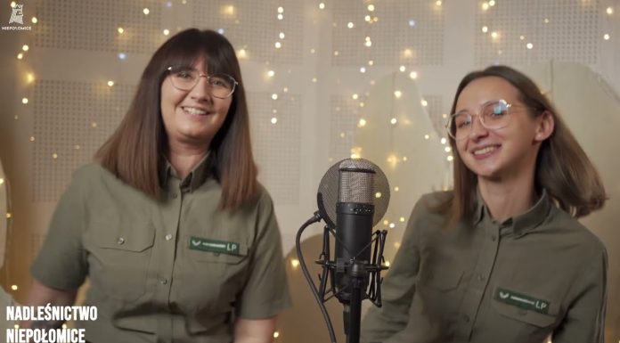 Niepołomice znów wysyłają pozytywny przekaz! „Aniołowie są wśród nas” – wspólna pastorałka pełna dobra i nadziei – WIDEO