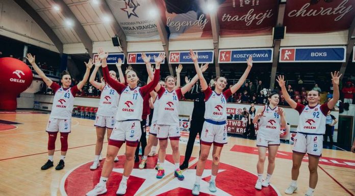 Wisła Kraków wygrała i wciąż jest w grze o play-off. Zobacz TABELĘ przed ostatnią kolejką