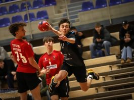 Piłka ręczna. MOSiR Bochnia rozbił Wybickiego. Pewne zwycięstwo w II lidze