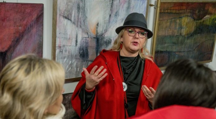 Wernisaż wystawy „Ja i Kobiety” Elżbiety Świder w Kopalni Sztuki – ZDJĘCIA