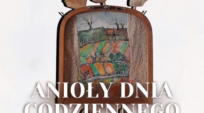 Biblioteka w Bochni. Wernisaż wystawy „Anioły dnia codziennego”