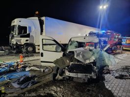 🔴 Poważny wypadek na DK 75 pod Brzeskiem. Zderzenie ciężarówki z busem, droga zablokowana