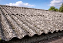 Azbest wciąż na posesji? Do końca stycznia trzeba złożyć informację w urzędzie