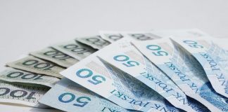 Bochnia. 13-latek zwrócił portfel ze znalezioną gotówką