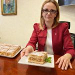 Bochnia. Szarlotka od burmistrz, sportowe pamiątki i inne aukcje – WOŚP na Allegro