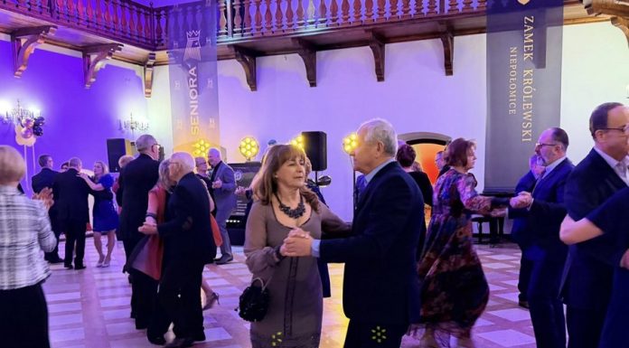 Bal Seniora na Zamku w Niepołomicach – ZDJĘCIA