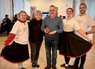 Delegacja z Australii odwiedziła Porębę Spytkowską. Powrót do głośnej akcji pomocy po pożarach