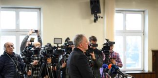 Ruszył proces biskupa tarnowskiego. Chodzi o zgłaszanie przypadków wykorzystywania małoletnich