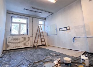 Niepołomice. Ferie czasem szkolnych remontów – prace w kilku placówkach