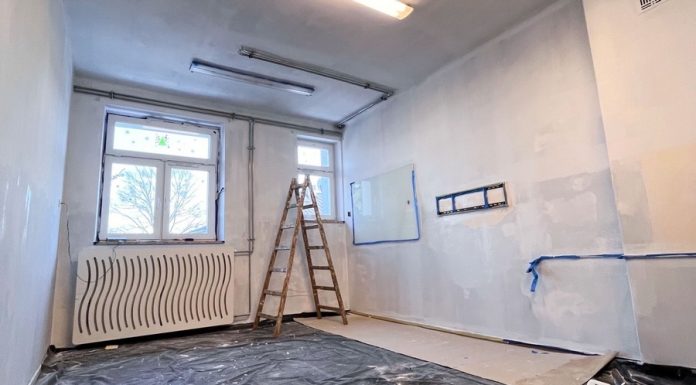 Niepołomice. Ferie czasem szkolnych remontów – prace w kilku placówkach