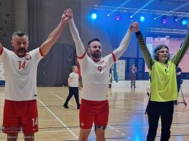 Ks. Krzysztof Iwanicki, wikariusz z Bochni, mistrzem Europy w futsalu