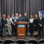 Bochnia. Uczniowie debatowali o Żołnierzach Wyklętych w Kinie Regis – ZDJĘCIA