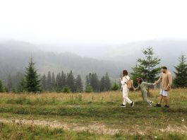 🔸 Rodzinne ferie nie muszą być drogie. Sprawdź tanie pokoje w Białym Dunajcu