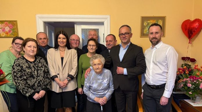 Łapczyca. Pani Helena Gałat świętowała setne urodziny