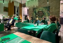 Dzień św. Patryka w Bochni. Język angielski i wspólna zabawa – ZDJĘCIA