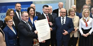 Nowe życie zabytkowych budynków Browaru Okocim. Podpisano ważną umowę – ZDJĘCIA i WIZUALIZACJE