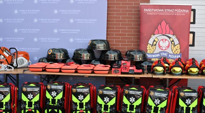 Sprzęt za blisko 7 mln zł dla służb z powiatu bocheńskiego – ZDJĘCIA