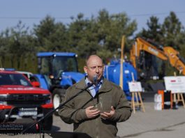 Nowy sprzęt dla Niepołomic i Drwini. Ponad 5,5 mln zł na bezpieczeństwo – ZDJĘCIA