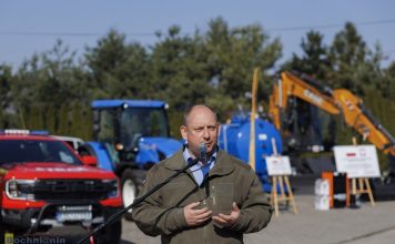 Nowy sprzęt dla Niepołomic i Drwini. Ponad 5,5 mln zł na bezpieczeństwo – ZDJĘCIA