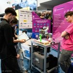 V Targi Pracy w „Mechaniku”. Spotkanie uczniów z pracodawcami – ZDJĘCIA