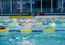 36 km w 12 godzin. Rekord Otyliady na bocheńskiej pływalni! – WYNIKI i ZDJĘCIA