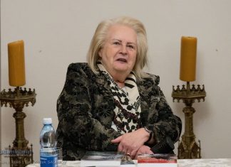 Spotkanie autorskie Joanny Krupińskiej-Trzebiatowskiej w Domu Bochniaków – ZDJĘCIA