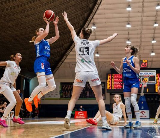 Play-off OBLK: trzy drużyny już w półfinałach, Sosnowiec przedłuża serię