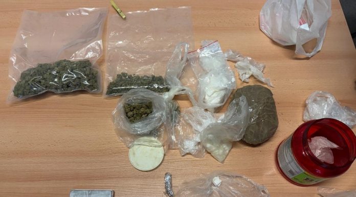 🔴 Policja przejęła pół kilograma narkotyków. 9 osób zatrzymanych w powiecie bocheńskim