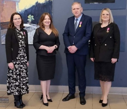 Pracownicy bocheńskiego PUP odznaczeni przez prezydenta