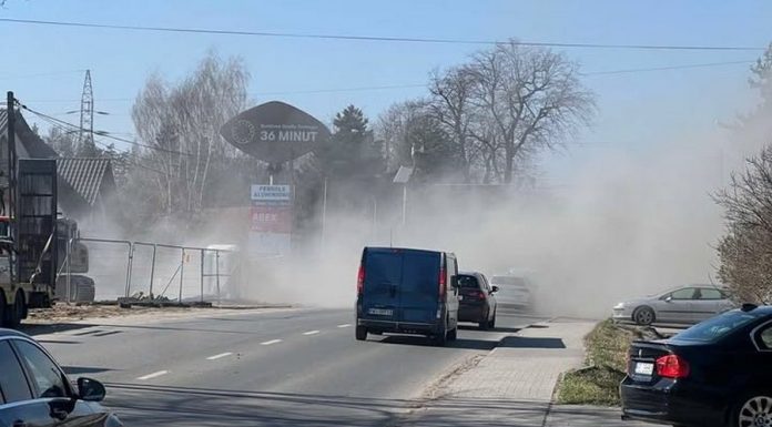 Bochnia. „Zadyma” przy budowie na ulicy Brodzińskiego. „Masakra co się dzieje” – WIDEO