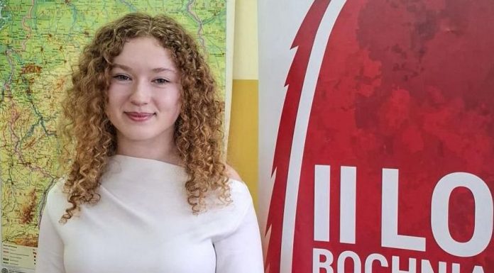 Uczennica II LO powalczy w ogólnopolskim finale olimpiady prawniczej