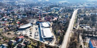 Bochnia. Paraliż komunikacyjny na KN-2? Radni dyskutowali o zjeździe do parku handlowego