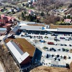 Zieleń na dachach S-Mall Park. Budowa centrum handlowego w Bochni na finiszu – ZDJĘCIA