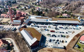 Zieleń na dachach S-Mall Park. Budowa centrum handlowego w Bochni na finiszu – ZDJĘCIA