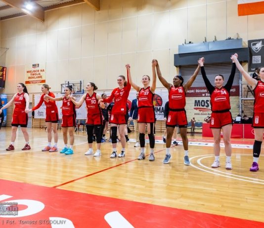 Dramat i emocje w Bochni. Mecz „o pietruszkę” zamienił się w widowisko – ZDJĘCIA