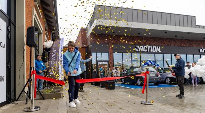Bochnia. Otwarto park handlowy przy KN-2 – ZDJĘCIA
