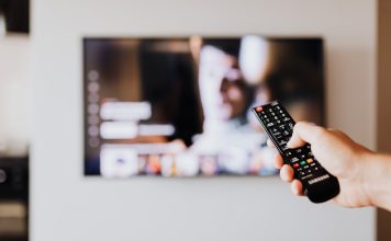 🔸 Dobry telewizor w rozsądnej cenie – jak znaleźć model dopasowany do budżetu?