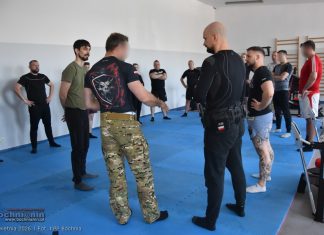 Krakowscy kontrterroryści przeprowadzili szkolenie bocheńskich policjantów