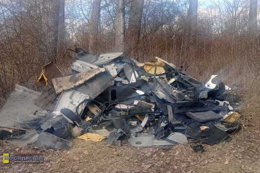Dzikie wysypiska w powiecie. Policja szuka świadków