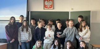 Uczennice I LO w Bochni: „Stronger Together – budujmy mosty, nie mury”