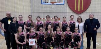 Koszykarki MOSiR Bochnia z awansem do półfinału Mistrzostw Polski U-13