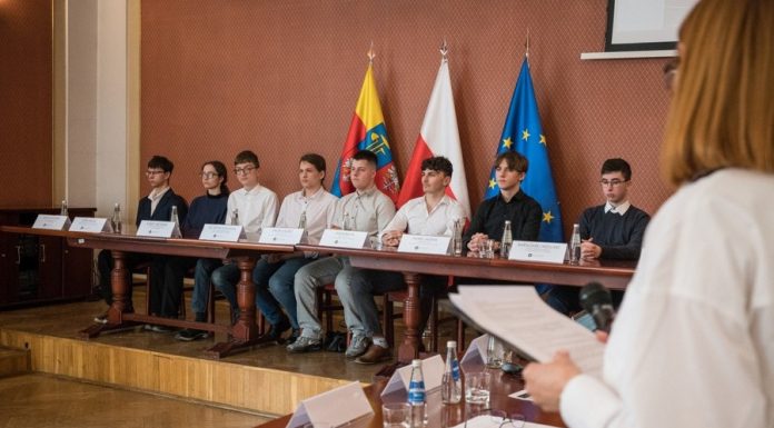 Bochnia. Finał powiatowego konkursu historycznego im. Jana Flaszy – ZDJĘCIA