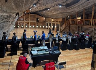 XVI Podziemne Zawody Strzeleckie. Rywalizowali w Kopalni Soli Bochnia – ZDJĘCIA