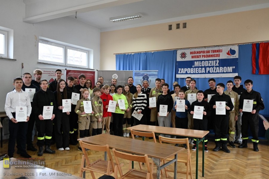 Ponad 800 uczestników i finał w Bochni. Wyłoniono najlepszych w Turnieju Wiedzy Pożarniczej – ZDJĘCIA
