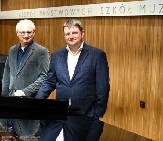 „Chcemy, by dzieci mogły dotknąć muzyki”. Dyrekcja ZPSM zaprasza na Dzień Otwarty – WYWIAD