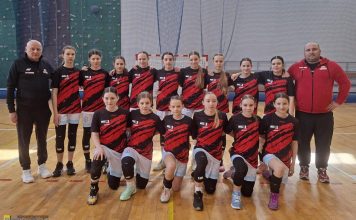 MOSiR Bochnia 12. drużyną w Polsce. Świetny wynik młodych koszykarek