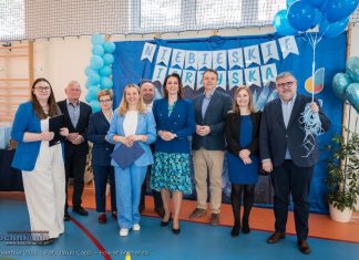 Niebieskie Igrzyska w Krzeczowie. 120 dzieci wzięło udział w integracyjnym wydarzeniu – ZDJĘCIA