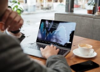 🔸 Konto demo – dlaczego to najlepszy poligon dla inwestora?