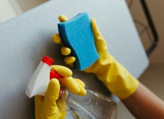 🔸 Wiosenne porządki od A do Z – co warto sprzątnąć i odświeżyć? Checklista