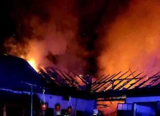 Pożar budynku gospodarczego w Nieszkowicach Małych. Straty sięgają 200 tys. zł